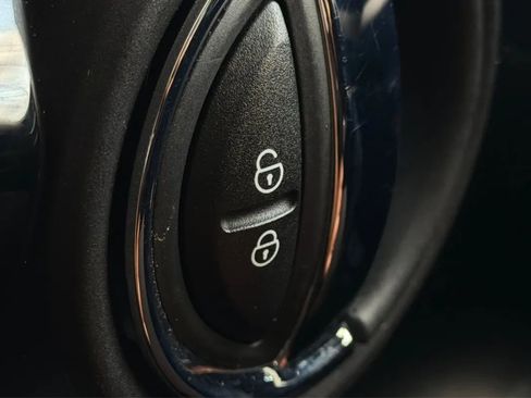Used 2021 MINI Cooper S w/ Premium Package FWD image 37