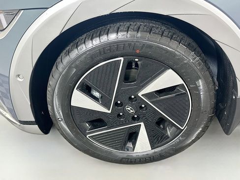 New 2026 Hyundai Ioniq 5 Limited image 23