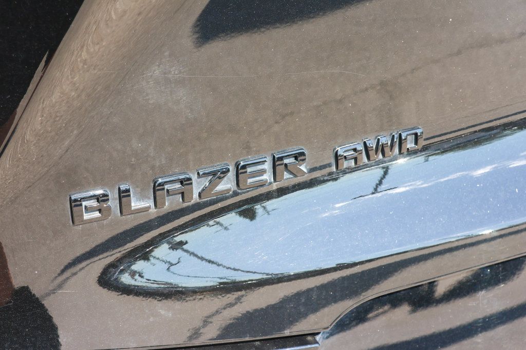 Used 2019 Chevrolet Blazer RS AWD/4WD image 8