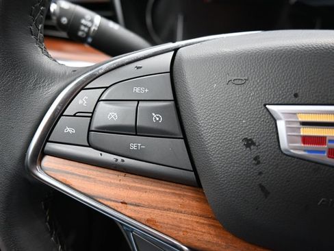 Used 2023 Cadillac XT5 Premium Luxury image 16