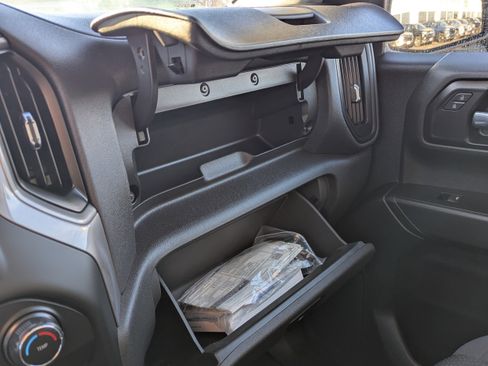 Used 2021 Chevrolet Silverado 1500 Custom w/ Safety Confidence Package image 13