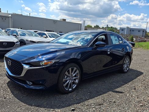 New 2026 MAZDA MAZDA3 2.5 S Sedan w/ Preferred Pkg FWD image 3