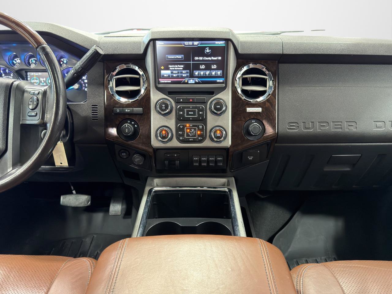 Used 2015 Ford F250 Platinum w/ FX4 Off-Road Package AWD/4WD image 22