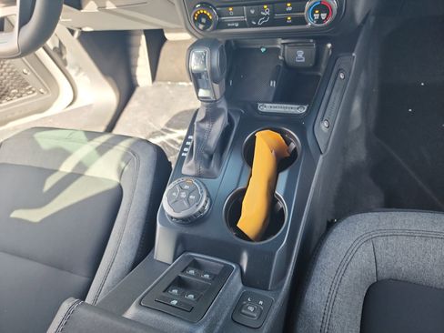 New 2025 Ford Bronco 4-Door image 26