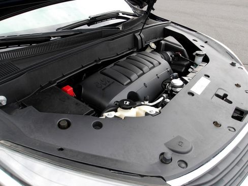 Used 2016 Chevrolet Traverse LS image 22