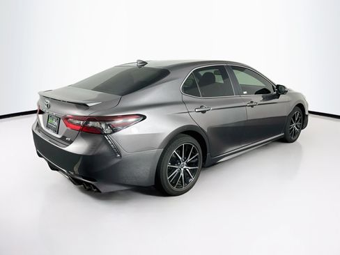 Used 2024 Toyota Camry SE w/ Convenience Package FWD image 9