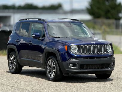 Used 2018 Jeep Renegade Latitude w/ Cold Weather Group