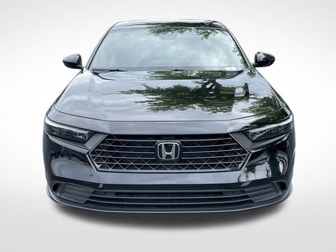 Certified 2025 Honda Accord Sport image 9