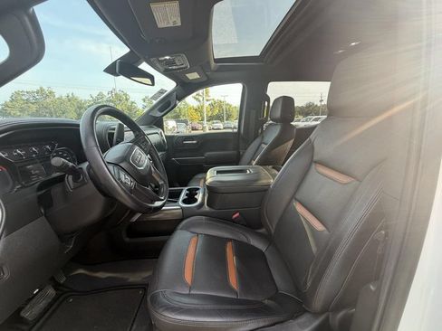 Used 2021 GMC Sierra 1500 AT4 w/ AT4 Premium Package AWD/4WD image 10