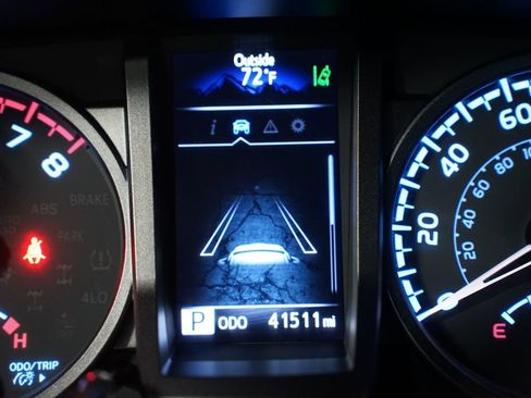 Certified 2023 Toyota Tacoma TRD Sport RWD image 17