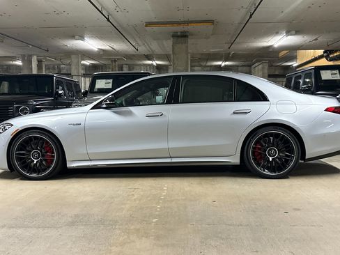 New 2025 Mercedes-Benz S 63 AMG S image 2