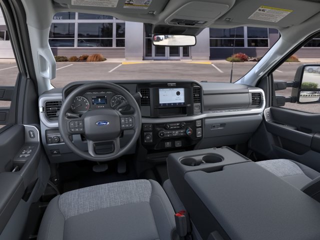 New 2026 Ford F350 XLT w/ FX4 Off-Road Package AWD/4WD image 9