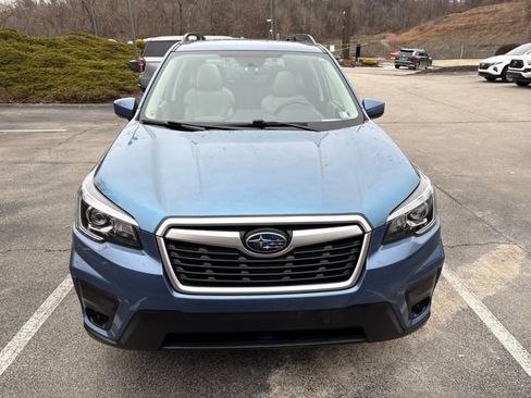 Used 2020 Subaru Forester Premium image 8