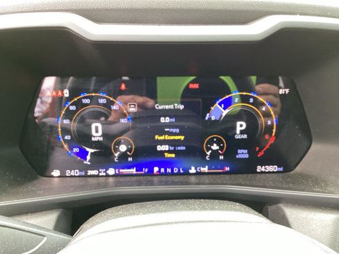 Used 2024 Chevrolet Colorado Trail Boss w/ Advanced Trailering Package AWD/4WD image 11