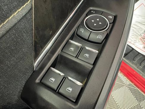 Used 2022 Ford F150 Lariat AWD/4WD image 40