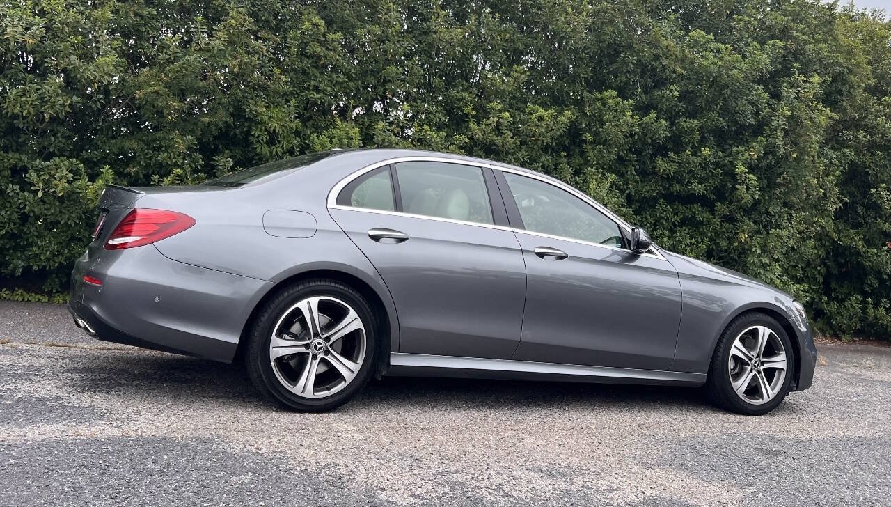 Used 2018 Mercedes-Benz E 300 image 8