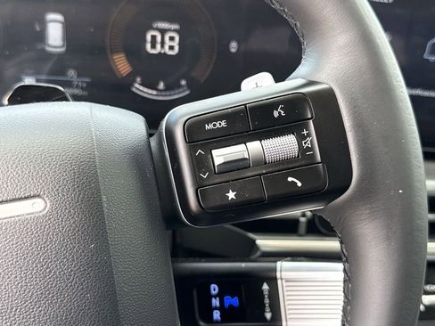 Used 2025 Hyundai Santa Fe SEL image 27