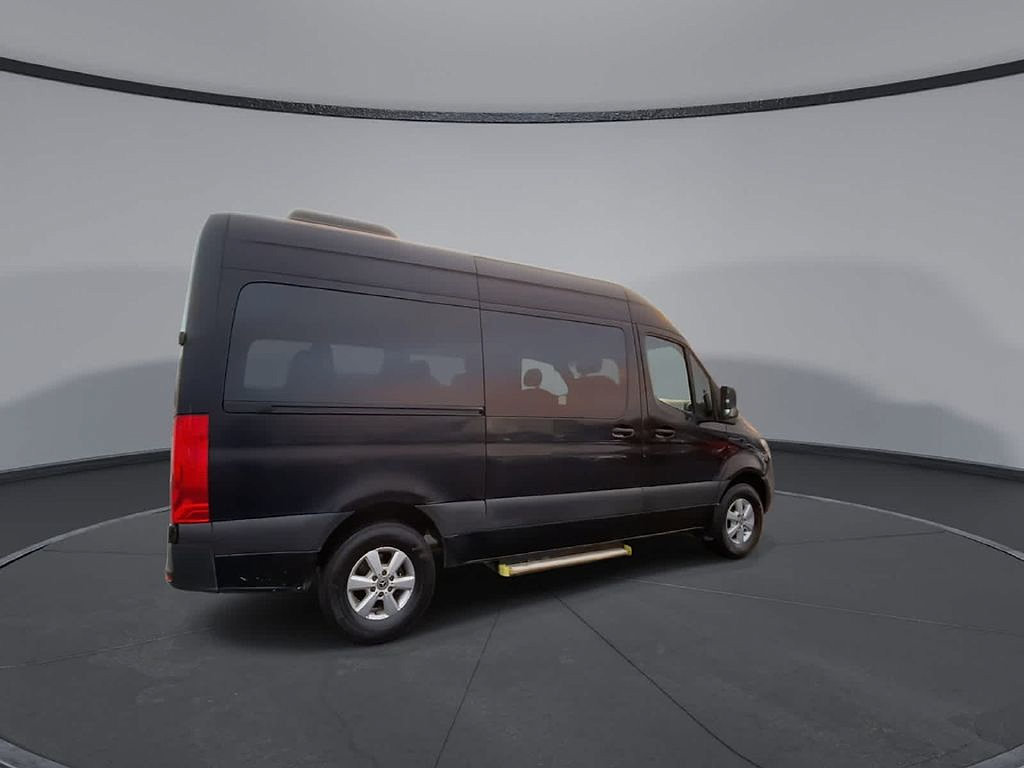 Used 2019 Mercedes-Benz Sprinter 2500 image 12