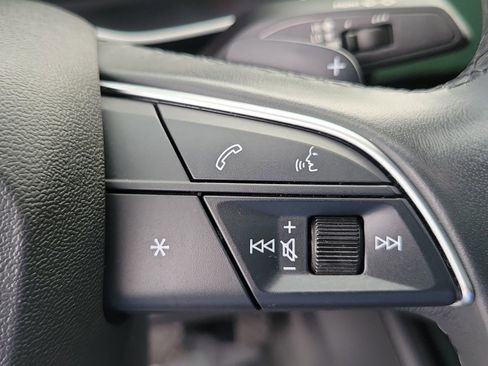 Used 2024 Audi Q3 2.0T Premium Plus image 25