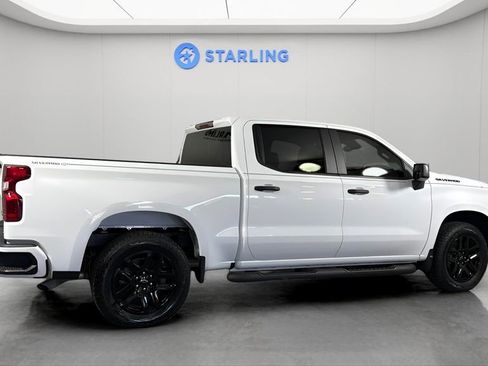 Used 2026 Chevrolet Silverado 1500 Custom w/ Turbomax Blackout Package RWD image 10