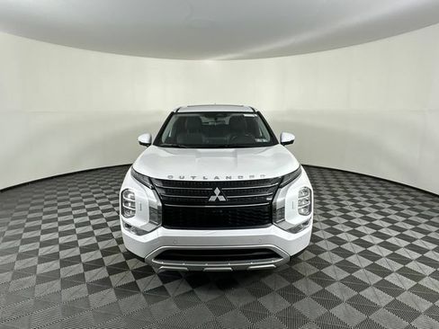 Used 2022 Mitsubishi Outlander SE AWD/4WD image 28