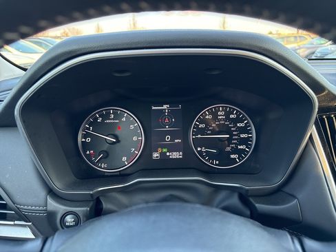 Used 2025 Subaru Outback Touring XT image 16
