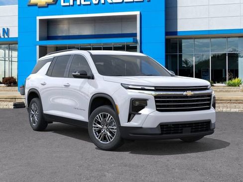 New 2026 Chevrolet Traverse LT FWD image 7