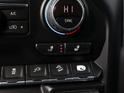 Used 2019 Chevrolet Silverado 1500 LT Trail Boss image 42