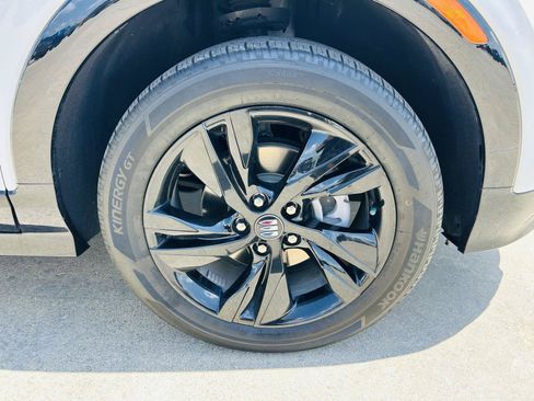 Used 2024 Buick Encore GX Sport Touring AWD/4WD image 37