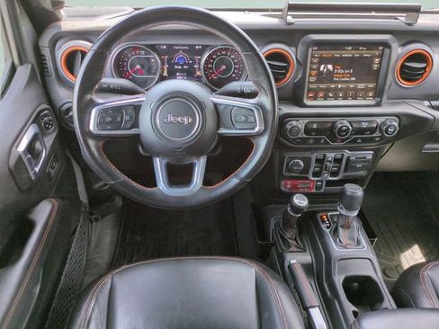 Used 2021 Jeep Gladiator Mojave AWD/4WD image 12