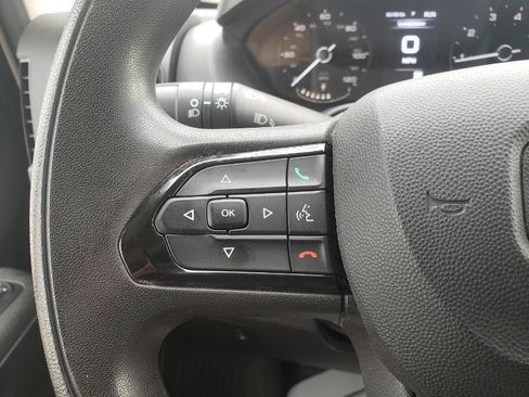 Used 2025 RAM ProMaster 2500 w/ Convenience Group FWD image 18