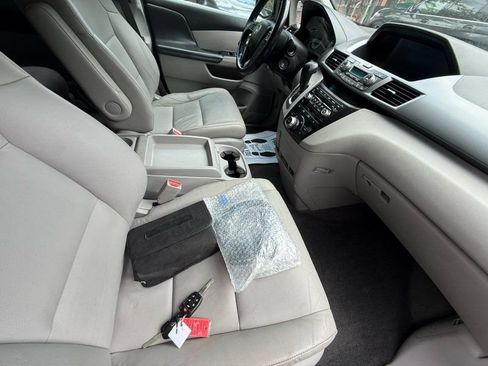 Used 2012 Honda Odyssey Touring image 25