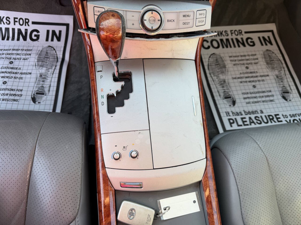 Used 2007 Toyota Avalon Limited FWD image 32