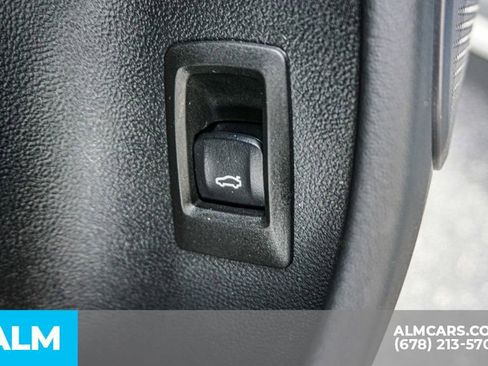 Used 2025 BMW i4 eDrive40 w/ Premium Package RWD image 51