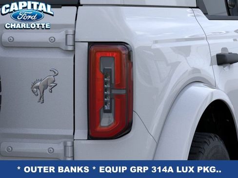 New 2026 Ford Bronco Outer Banks AWD/4WD image 25