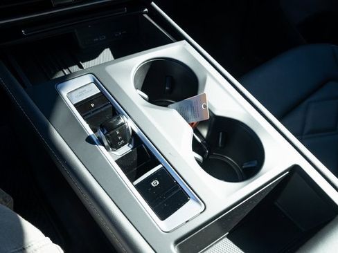 New 2026 Volkswagen Atlas Cross Sport SE image 14