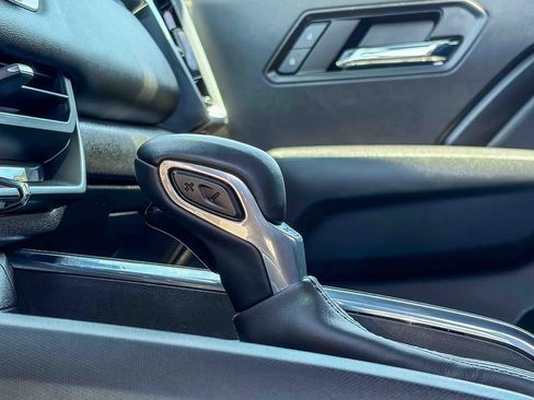 Used 2024 GMC Canyon Elevation w/ Elevation Premium Package image 47