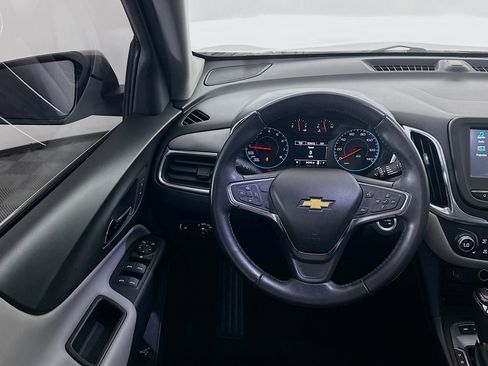 Used 2018 Chevrolet Equinox LT image 18