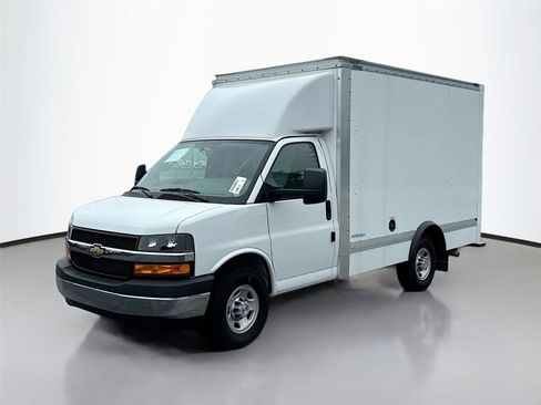 New 2024 Chevrolet Express 3500 w/ Power Convenience Package RWD image 3