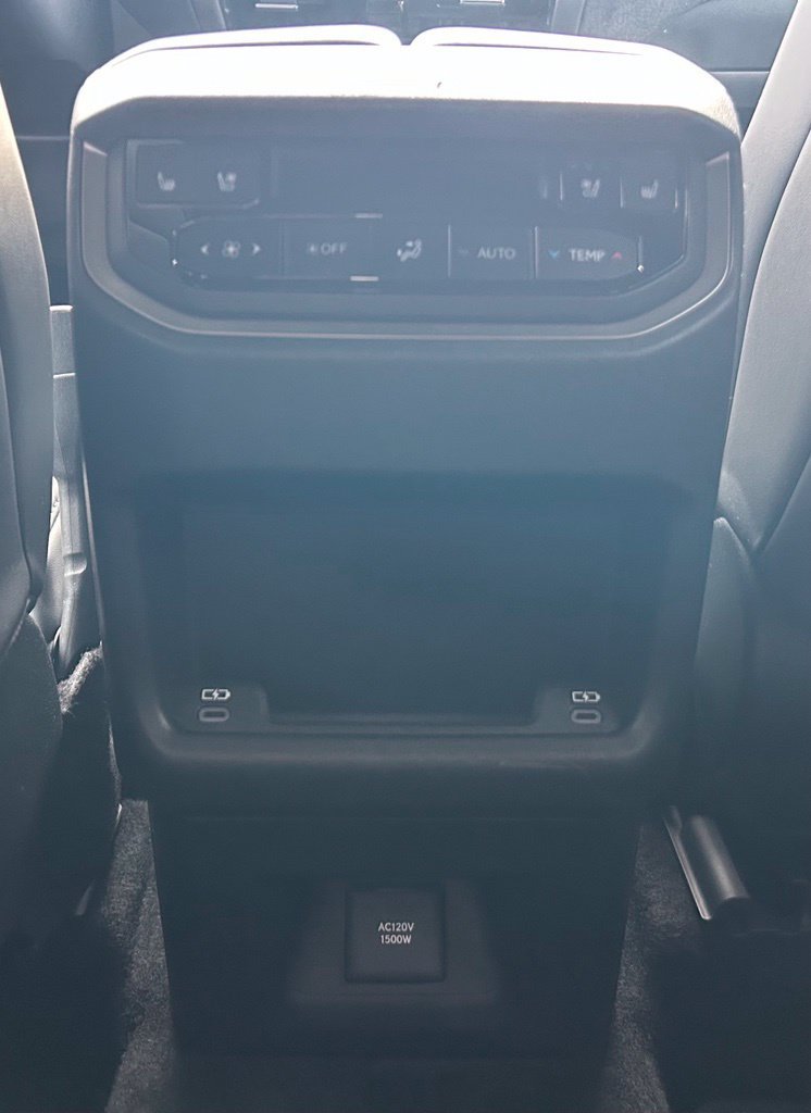 Used 2024 Lexus TX 500h AWD w/ Technology Package image 20
