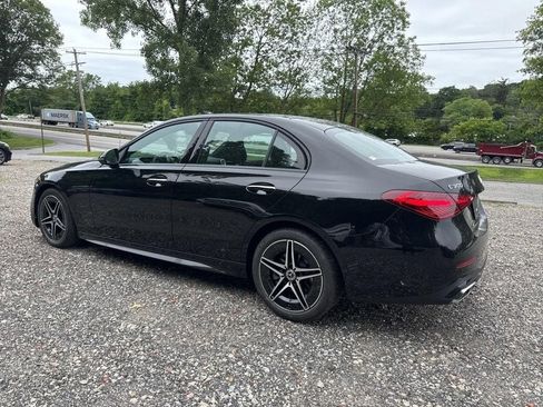 Used 2025 Mercedes-Benz C 300 4MATIC Sedan image 3