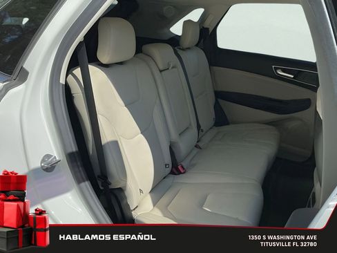 Used 2020 Ford Edge Titanium w/ Equipment Group 301A image 23