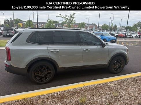 Certified 2022 Kia Telluride EX w/ EX Premium Package AWD/4WD image 12