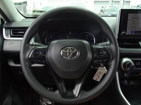 Certified 2025 Toyota RAV4 LE AWD/4WD image 24