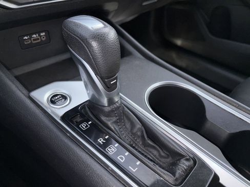 Used 2022 Nissan Altima 2.5 SV image 9