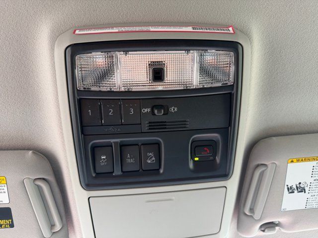 Used 2024 Toyota 4Runner TRD Sport AWD/4WD image 29