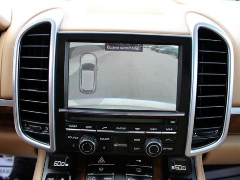 Used 2011 Porsche Cayenne S image 29
