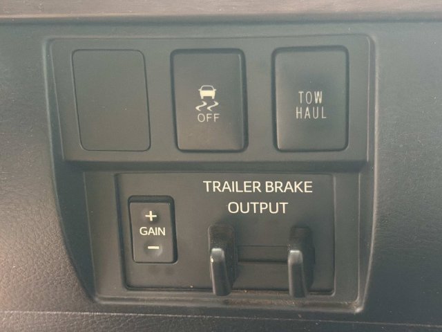 Used 2018 Toyota Tundra Limited w/ TRD Off Road Package AWD/4WD image 26