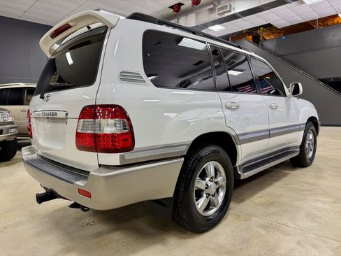 Used 2006 Toyota Land Cruiser image 7