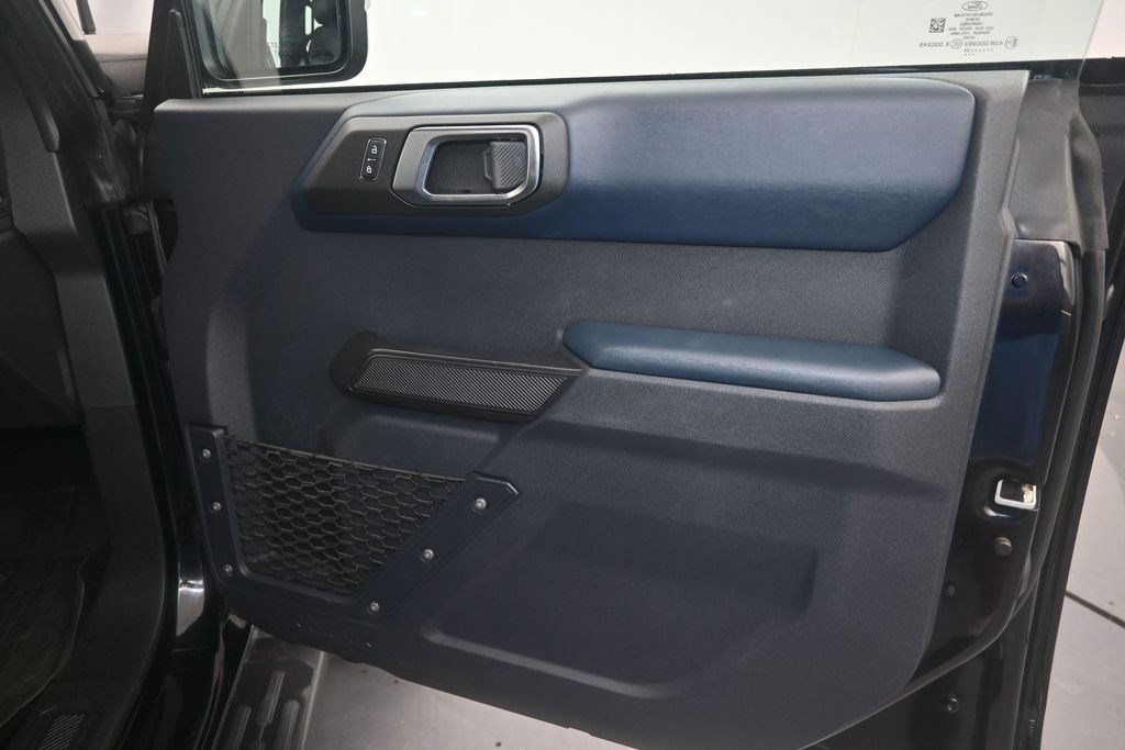 Used 2024 Ford Bronco Outer Banks AWD/4WD image 12